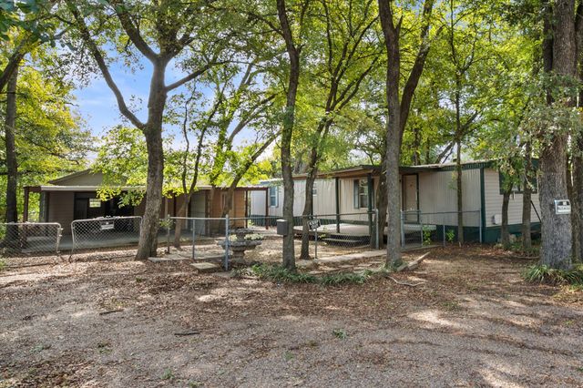 1509 E Apache Trail, Granbury, TX 76048