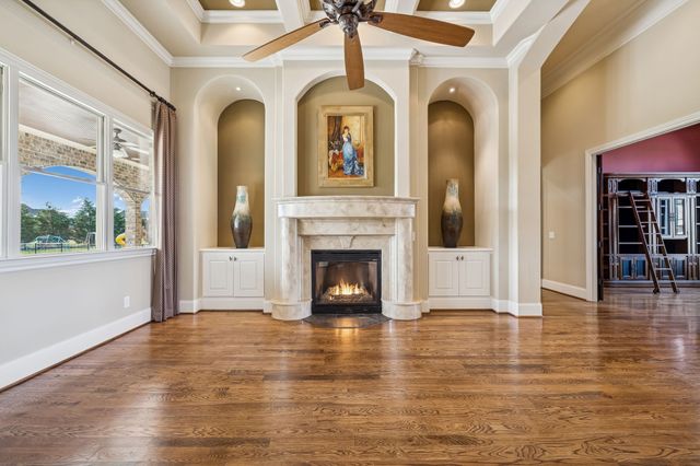 2133 Gorden Xing, Gallatin, TN 37066