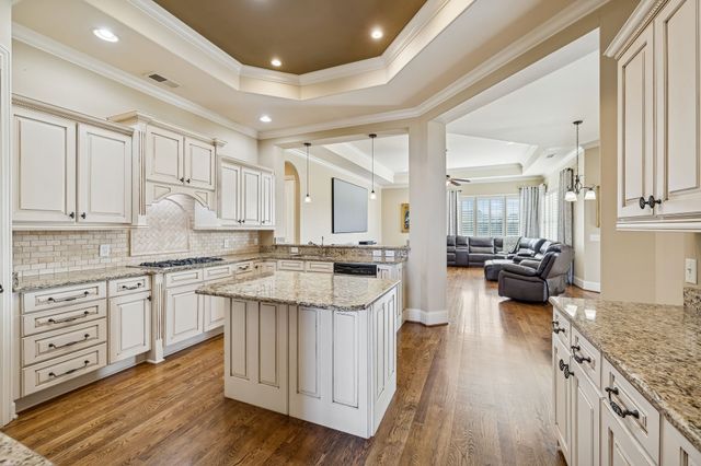 2133 Gorden Xing, Gallatin, TN 37066