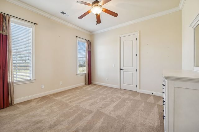 2133 Gorden Xing, Gallatin, TN 37066