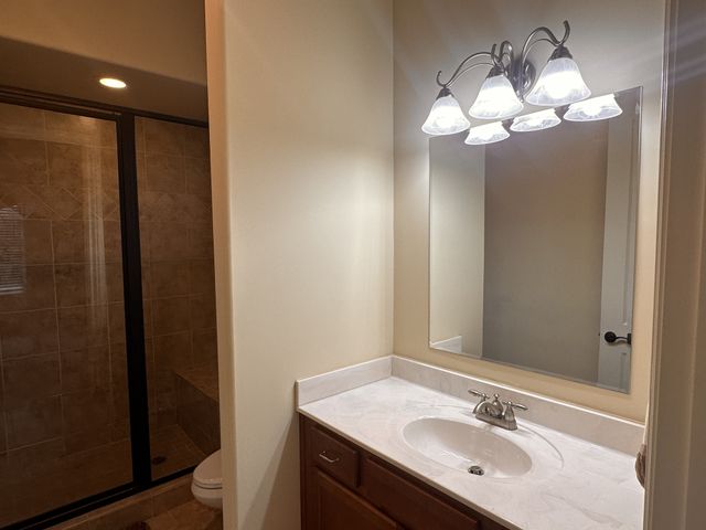 2133 Gorden Xing, Gallatin, TN 37066