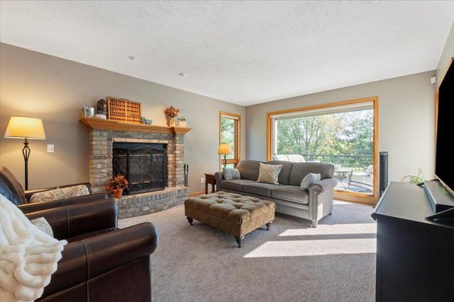 22395 205TH Street, Council Bluffs, IA 51503