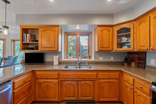 22395 205TH Street, Council Bluffs, IA 51503