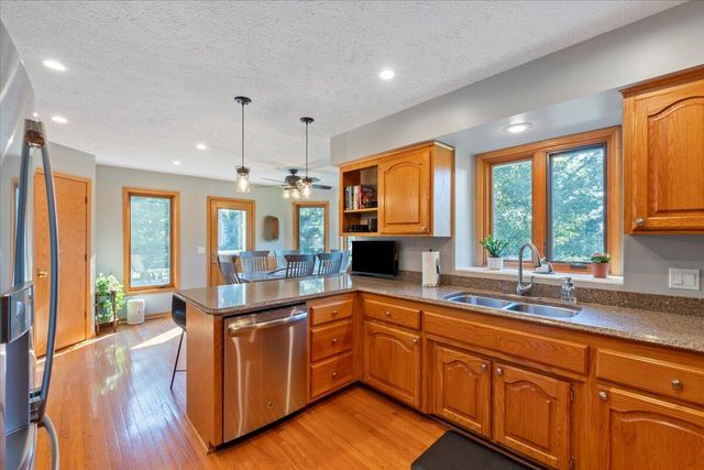 22395 205TH Street, Council Bluffs, IA 51503