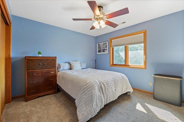 22395 205TH Street, Council Bluffs, IA 51503