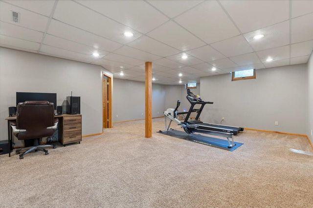 22395 205TH Street, Council Bluffs, IA 51503