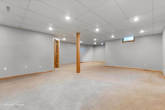 22395 205TH Street, Council Bluffs, IA 51503