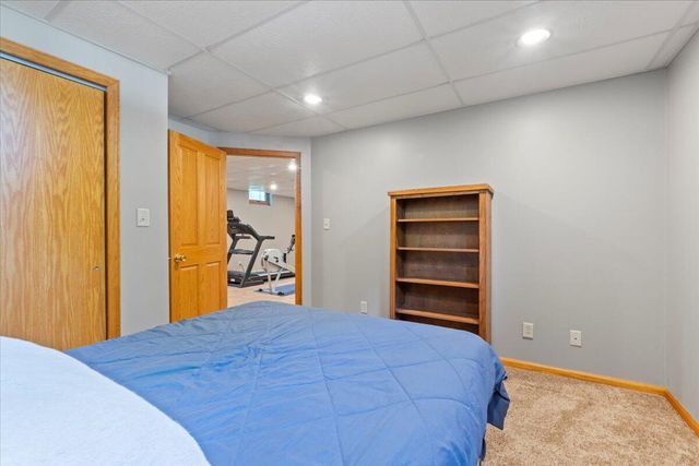 22395 205TH Street, Council Bluffs, IA 51503