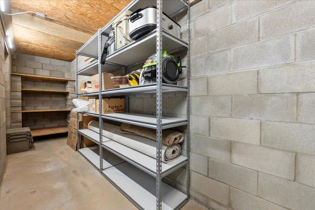 22395 205TH Street, Council Bluffs, IA 51503