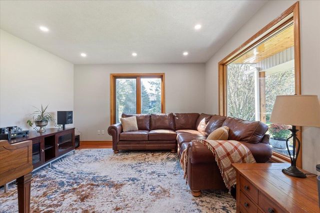 22395 205TH Street, Council Bluffs, IA 51503