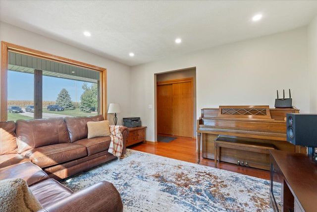 22395 205TH Street, Council Bluffs, IA 51503