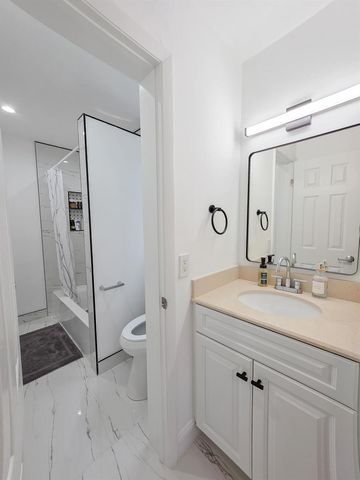 1877 NE 15th Avenue 1877, Fort Lauderdale, FL 33305