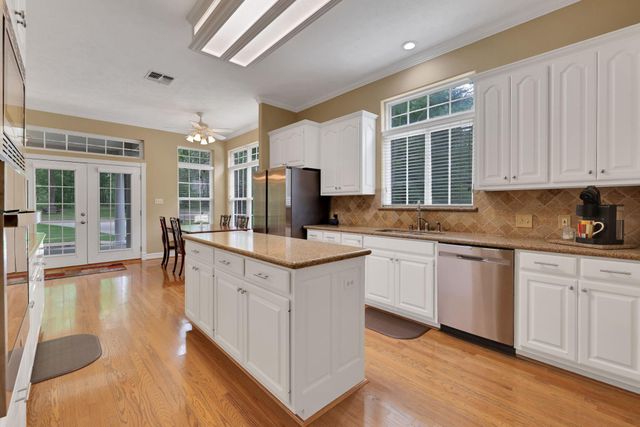 69 Lake Oaks Circle, Coldspring, TX 77331