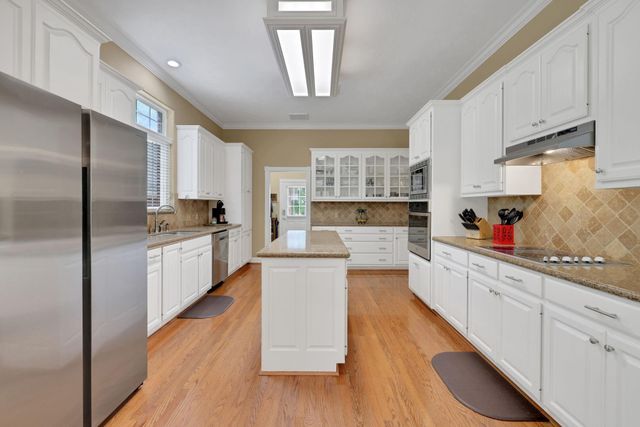 69 Lake Oaks Circle, Coldspring, TX 77331