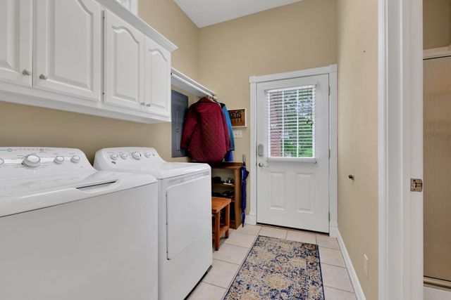 69 Lake Oaks Circle, Coldspring, TX 77331