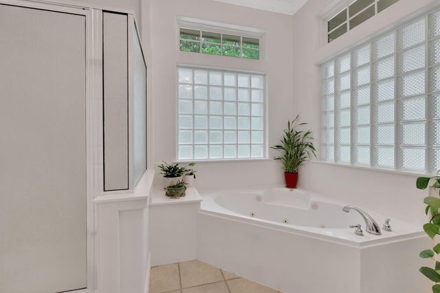 69 Lake Oaks Circle, Coldspring, TX 77331