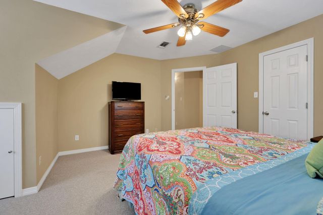 69 Lake Oaks Circle, Coldspring, TX 77331