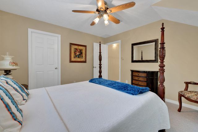 69 Lake Oaks Circle, Coldspring, TX 77331