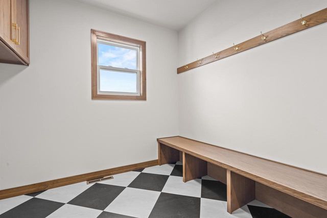 W224 SUNSET VIEW CIRCLE, Kaukauna, WI 54130