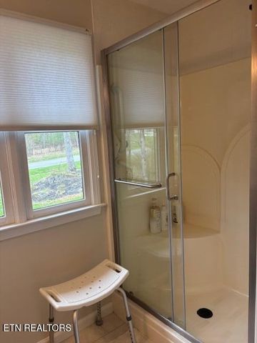 101 Hilton Lane, Crossville, TN 38558