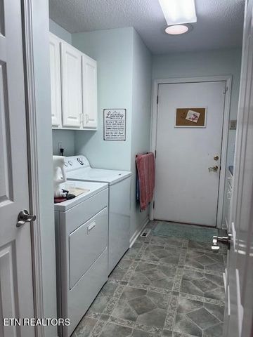 101 Hilton Lane, Crossville, TN 38558