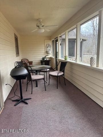 101 Hilton Lane, Crossville, TN 38558