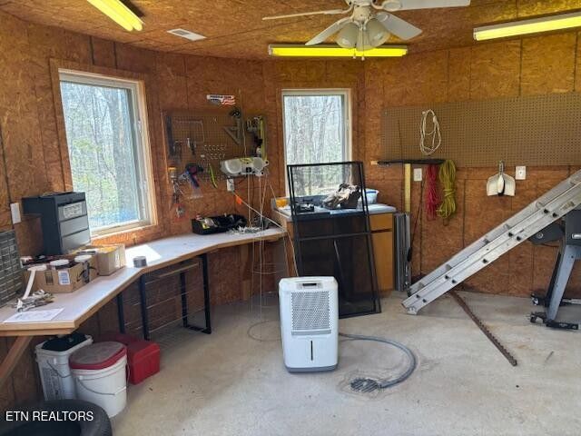 101 Hilton Lane, Crossville, TN 38558