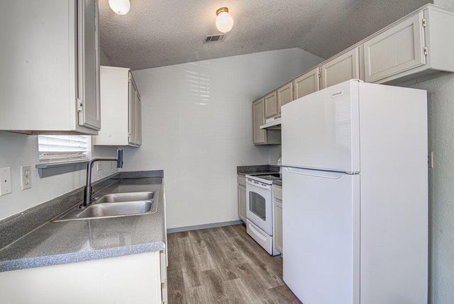 9624 Sugar Hill DR A, Austin, TX 78748