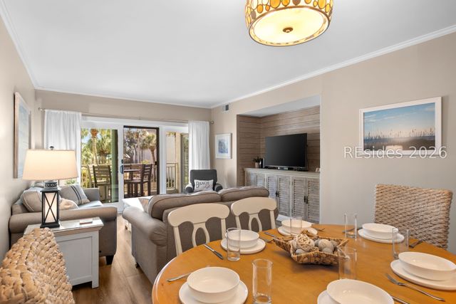 21 S Forest Beach Dr Apt 136, Hilton Head Island, SC 29928