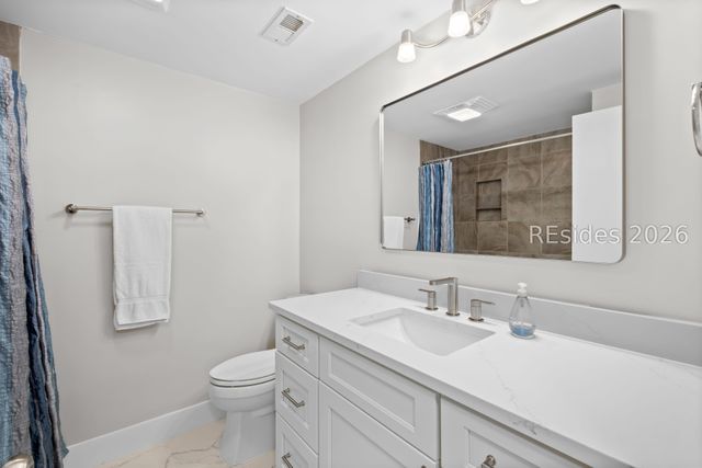 21 S Forest Beach Dr Apt 136, Hilton Head Island, SC 29928