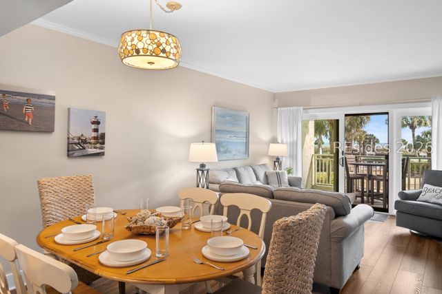 21 S Forest Beach Dr Apt 136, Hilton Head Island, SC 29928