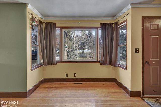 5727 Stanley Road, Columbiaville, MI 48421