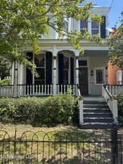 607 State Street, Natchez, MS 39120