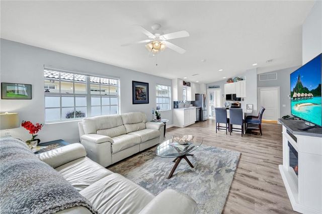 4664 Ossabaw WAY, Naples, FL 34119