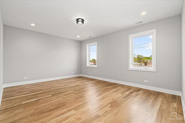 5330 S Mason Avenue, Chicago, IL 60638
