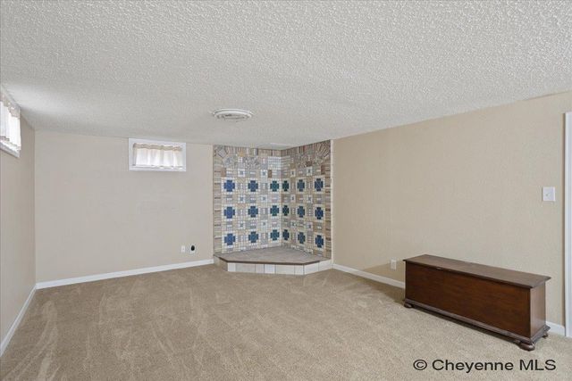 5312 GREYBULL AVE, Cheyenne, WY 82009