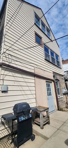 5011 N Western Avenue, Chicago, IL 60625