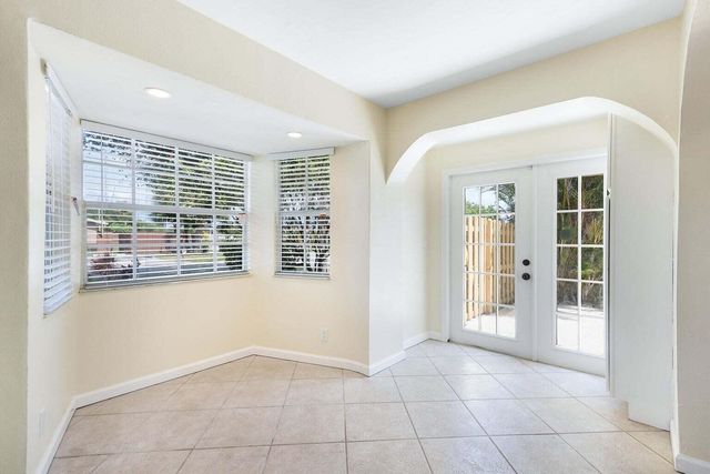 272 NE 13th Street, Delray Beach, FL 33444