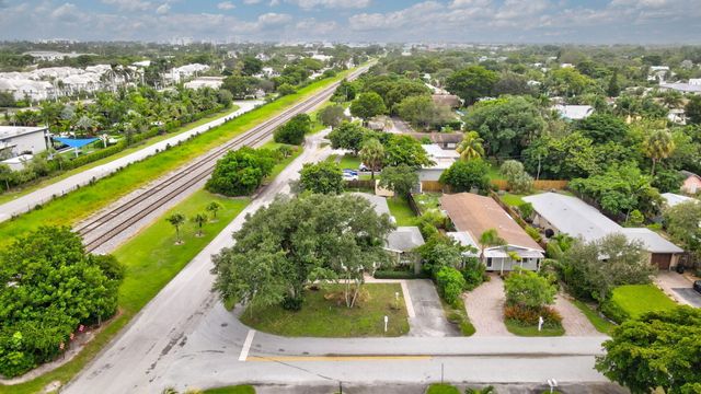 272 NE 13th Street, Delray Beach, FL 33444