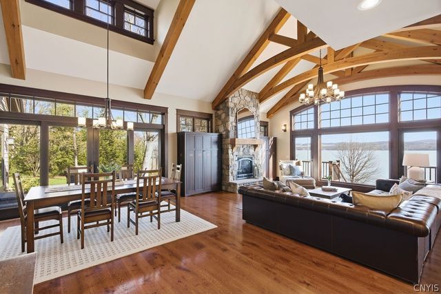 1760 Tamarack, Skaneateles, NY 13152