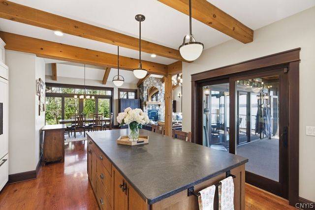 1760 Tamarack, Skaneateles, NY 13152