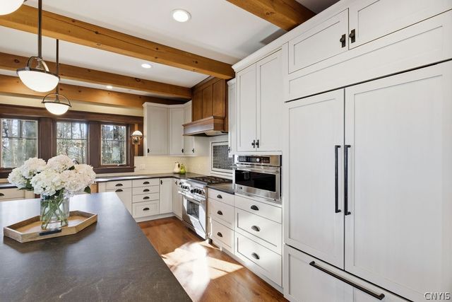 1760 Tamarack, Skaneateles, NY 13152