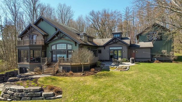 1760 Tamarack, Skaneateles, NY 13152