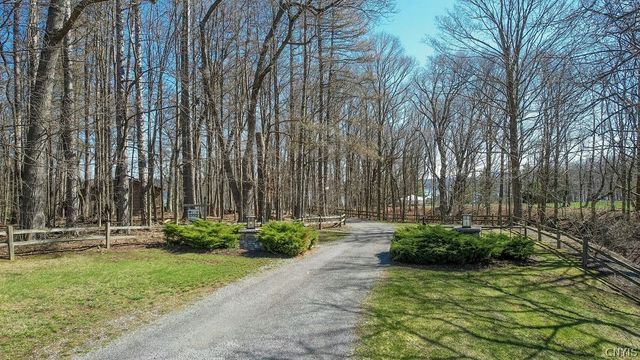 1760 Tamarack, Skaneateles, NY 13152