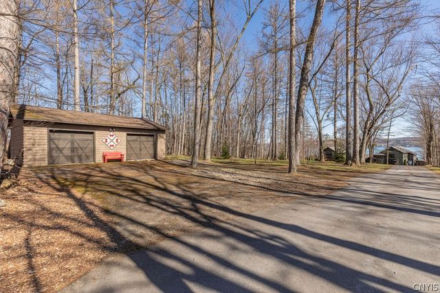 1760 Tamarack, Skaneateles, NY 13152