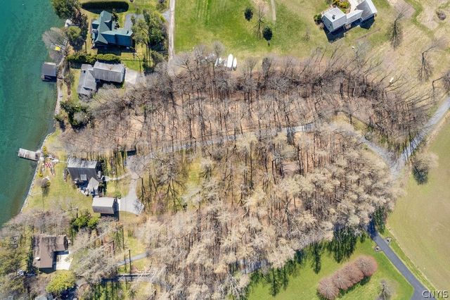 1760 Tamarack, Skaneateles, NY 13152