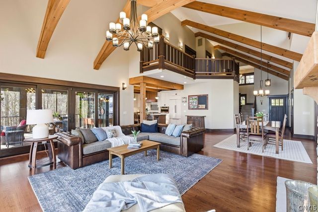 1760 Tamarack, Skaneateles, NY 13152