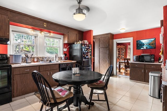 227 Fulton St, Medford, MA 02155