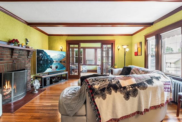 227 Fulton St, Medford, MA 02155