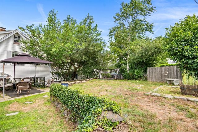 227 Fulton St, Medford, MA 02155